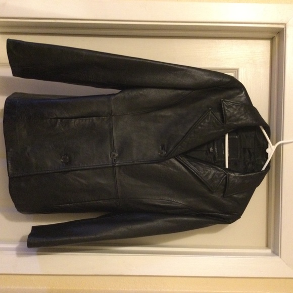ANDREW MARC Women’s Leather Jacket - Picture 7 of 15